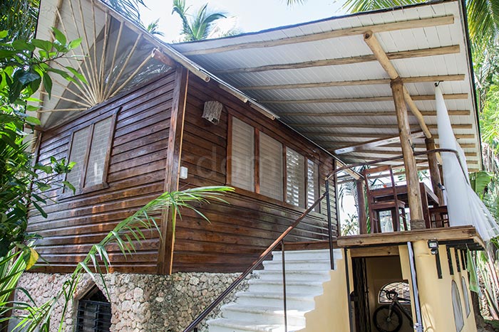 Casa Michel: Venta de casa de madera - Las Terrenas – República Dominicana