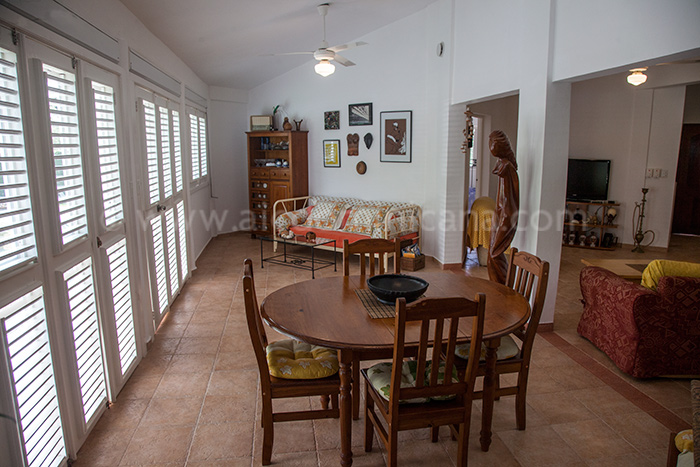 villa jose 12