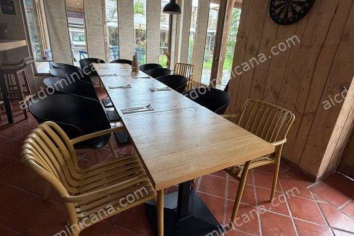 01A RE8 re8 venta restaurant las terrenas.jpg